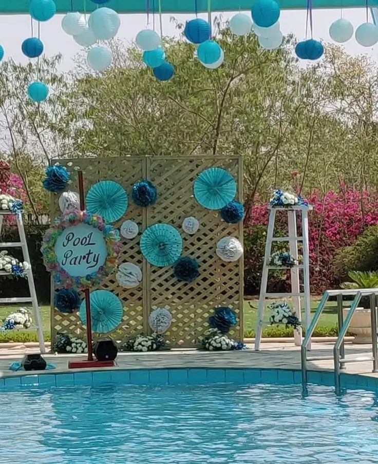 DIY Photo Booth